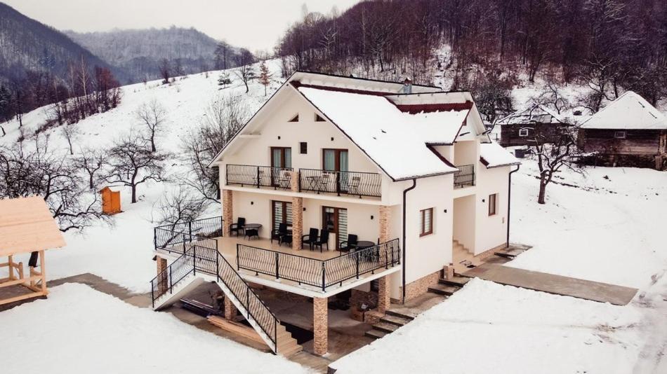 Pensiunea Hai In Maramures Bîrsana 외부 사진